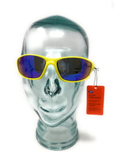 Load image into Gallery viewer, Front view of yellow men&#39;s sports sunglasses with wraparound design on glass head
